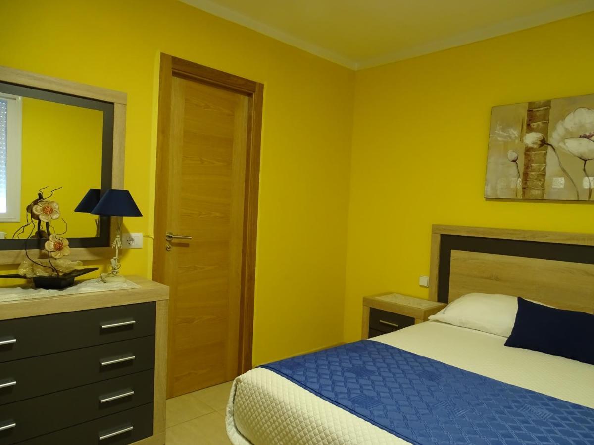 Hostal Nuevo Alonso Bembribe Exterior photo